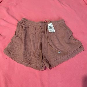 SOLD ELSEWHERE NWT Easel linen shorts